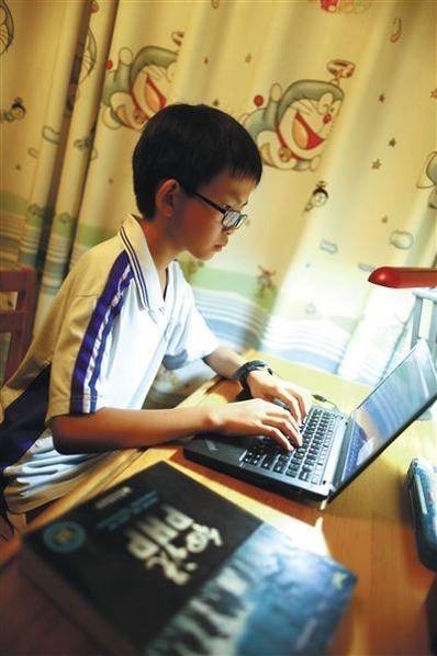 全国最小黑客：8岁写代码_花1分钱网购2500元商品